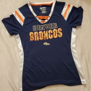 Broncos tee